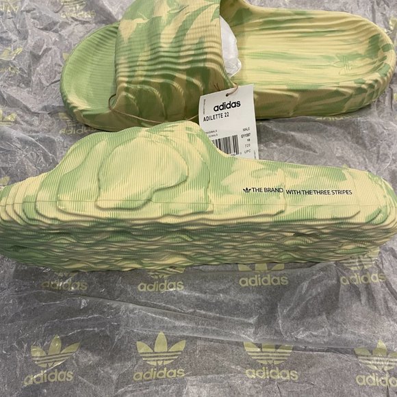 Adilette 22 Slides - Size 10 - Magic Lime and Desert Sand - Picture 2 of 8